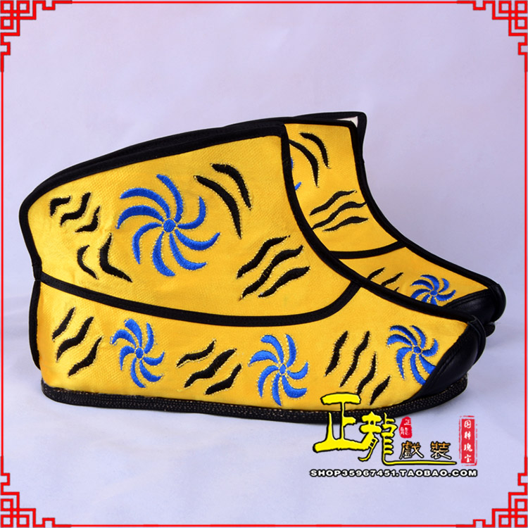 南宫.美猴王靴子虎纹靴金黄快靴 猴鞋